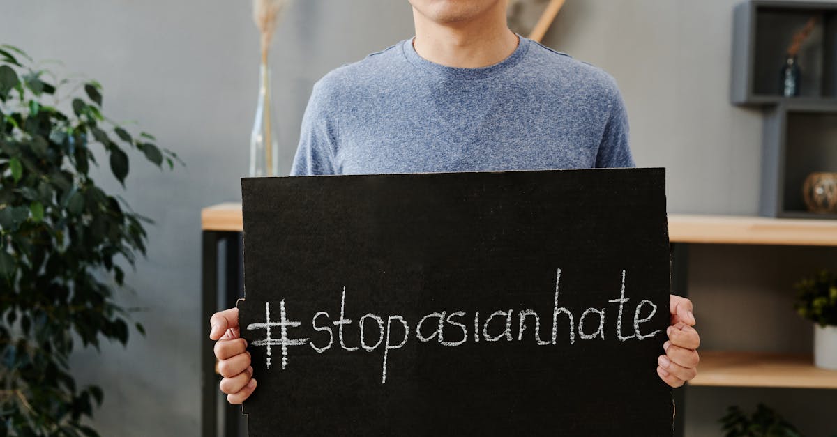 découvrez le pouvoir de la solidarité : unir les forces pour surmonter les défis et construire un avenir meilleur ensemble.