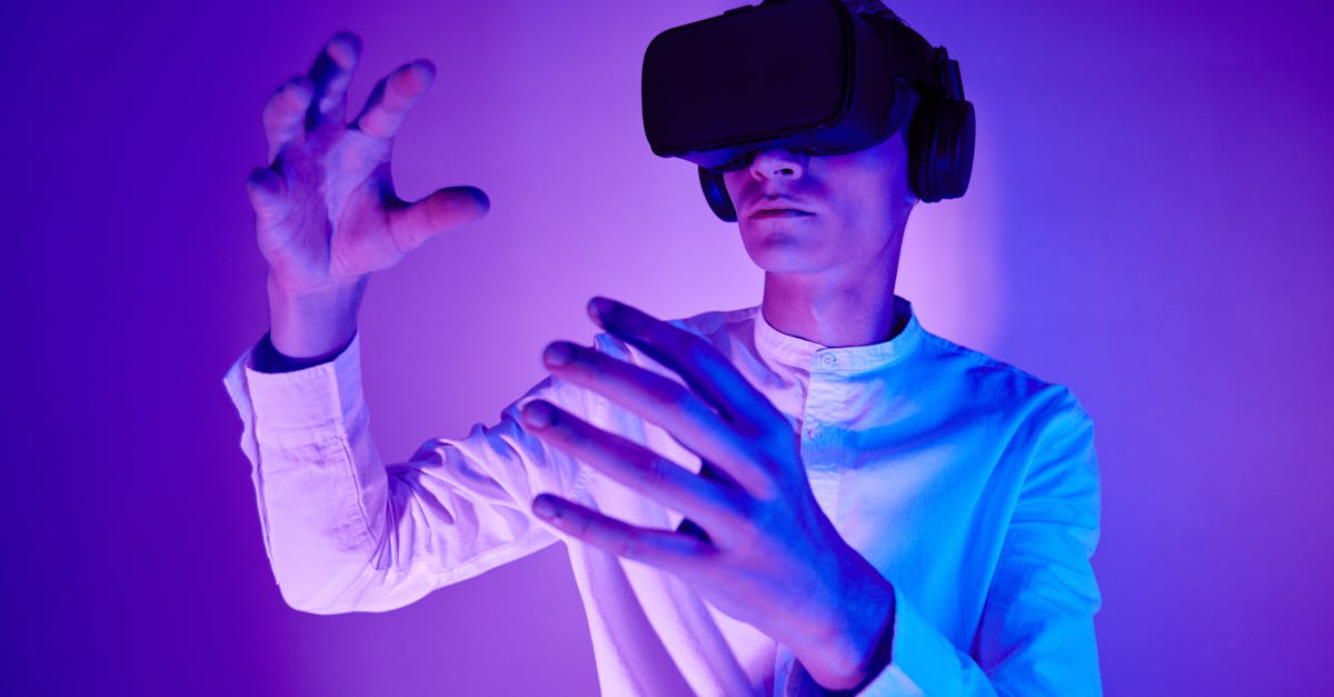 découvrez les enjeux de l'infidélité virtuelle, ses impacts sur les relations amoureuses, et comment y faire face dans un monde connecté.