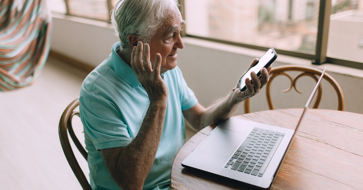 découvrez les meilleures stratégies et outils de communication pour améliorer vos échanges personnels et professionnels.